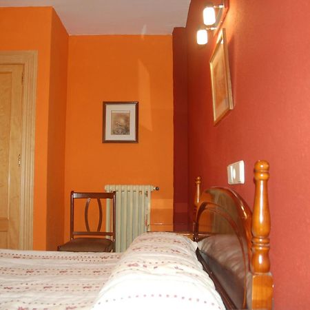 Hostal Residencia Castilla Cuenca  Bagian luar foto