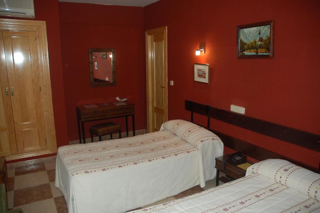 Hostal Residencia Castilla Cuenca  Bagian luar foto